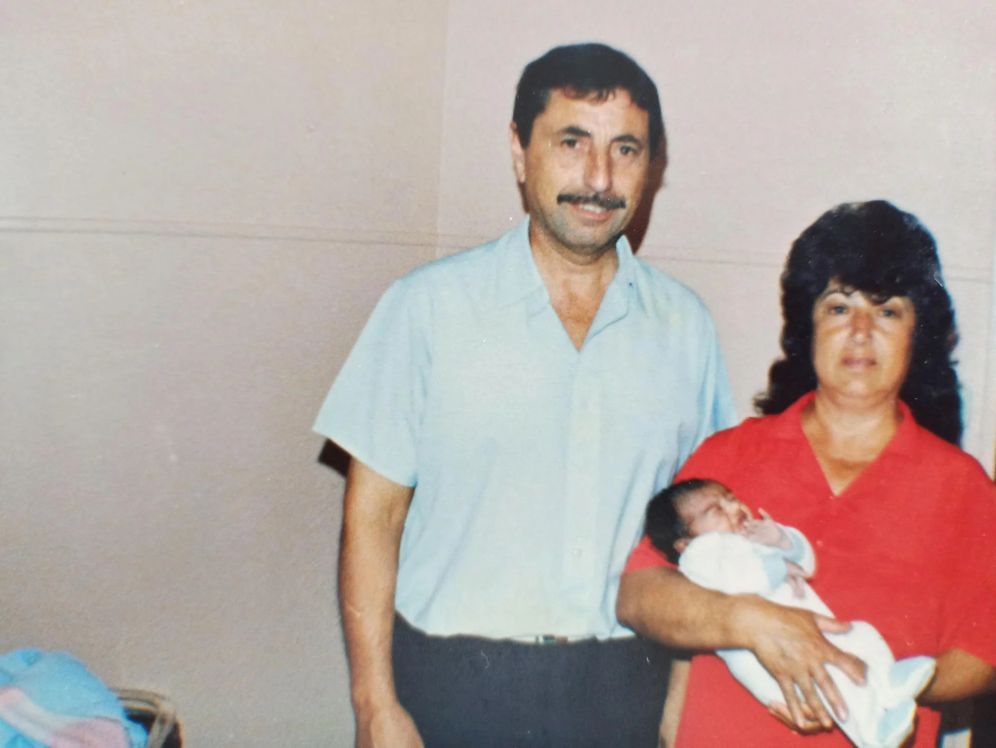 Le Pasteur Manico et son épouse Kopi, à la naissance de leur petite fille Laetitia